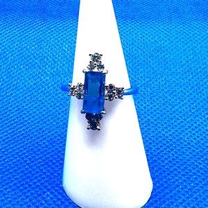 Ring Bomb Party Ring # 3016  Size 7